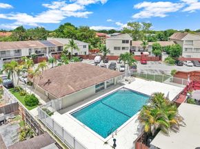 15655 SW 82nd Cir Ln 512, Miami FL 33193