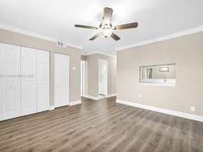 15655 SW 82nd Cir Ln 512, Miami FL 33193