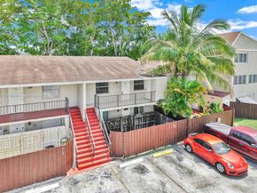 15655 SW 82nd Cir Ln 512, Miami FL 33193