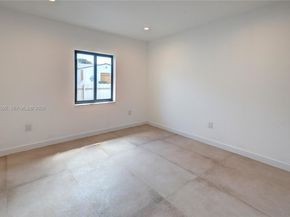 818 NW 47th St, Miami FL 33127