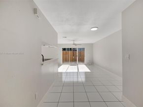 15224 SW 111th St, Miami FL 33196