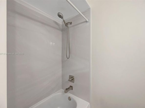 15224 SW 111th St, Miami FL 33196