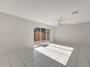 15224 SW 111th St, Miami FL 33196