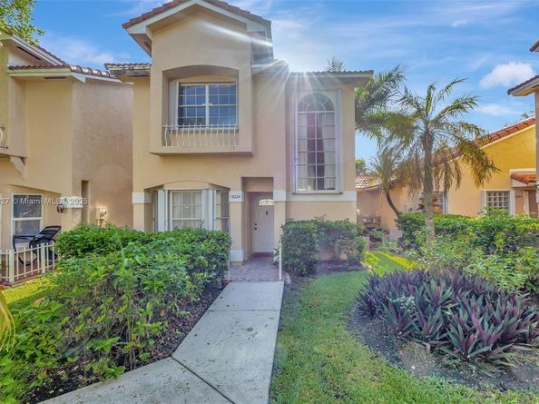 15224 SW 111th St, Miami FL 33196