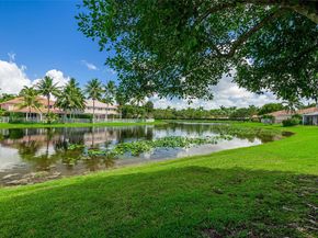 3843 Oak Ridge Cir, Weston FL 33331