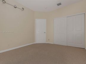 3843 Oak Ridge Cir, Weston FL 33331