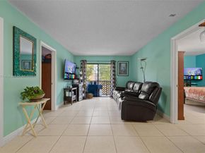 4719 NW 7th St 30411, Miami FL 33126