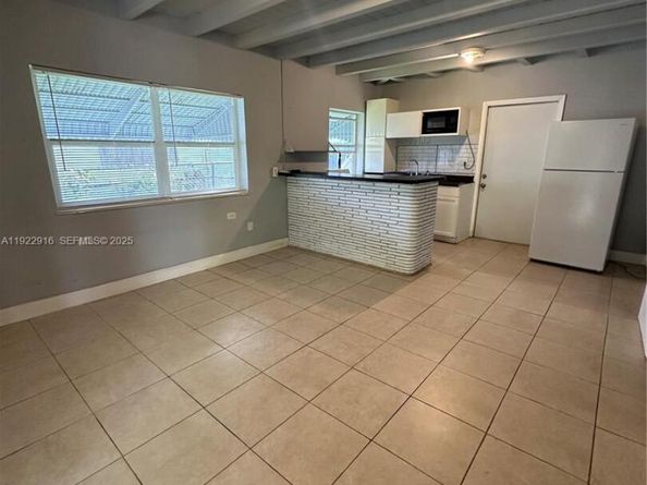 2304 NE 135th Ln, North Miami Beach FL 33181