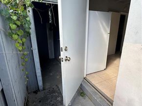 2304 NE 135th Ln, North Miami Beach FL 33181