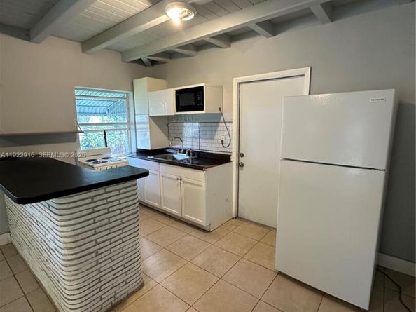 2304 NE 135th Ln, North Miami Beach FL 33181