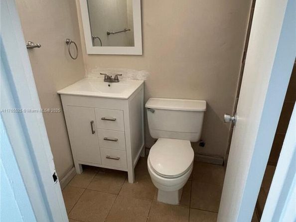 1800 Sans Souci Blvd 107, North Miami FL 33181