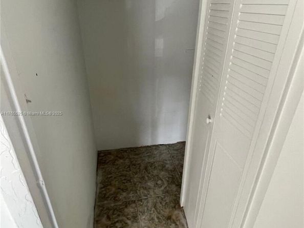 1800 Sans Souci Blvd 107, North Miami FL 33181