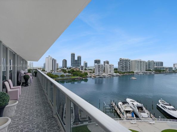 900 Bay Dr 702/704, Miami Beach FL 33141