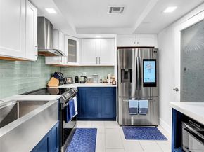 39 Ann Lee Ln 39, Tamarac FL 33319