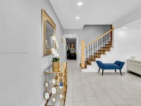 39 Ann Lee Ln 39, Tamarac FL 33319