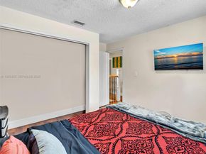 39 Ann Lee Ln 39, Tamarac FL 33319