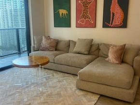 55 SW 9th St 2610, Miami FL 33130