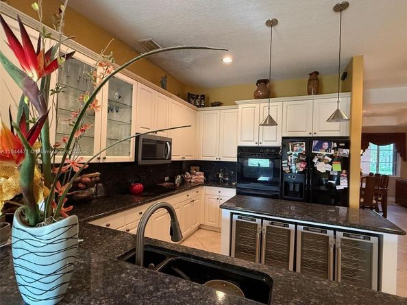 3881 SW 144th Ter, Miramar FL 33027