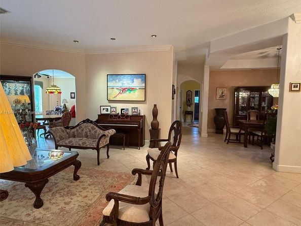 3881 SW 144th Ter, Miramar FL 33027