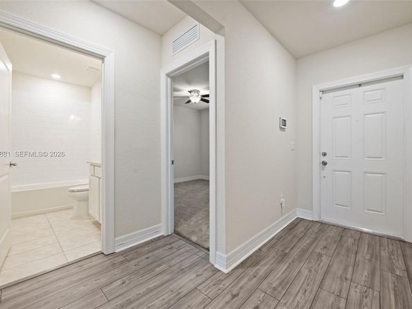 3125 Buttonwood Ct, Lauderdale Lakes FL 33311