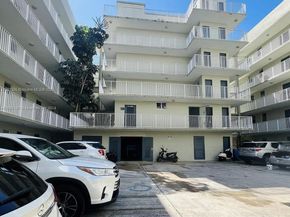 665 NE 83rd Ter 112, Miami FL 33138