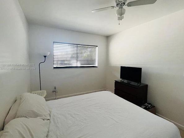 665 NE 83rd Ter 112, Miami FL 33138