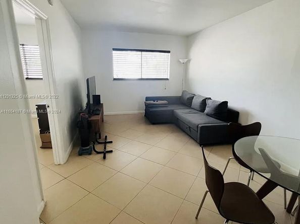 665 NE 83rd Ter 112, Miami FL 33138
