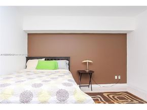 335 S Biscayne Bl 3408, Miami FL 33131