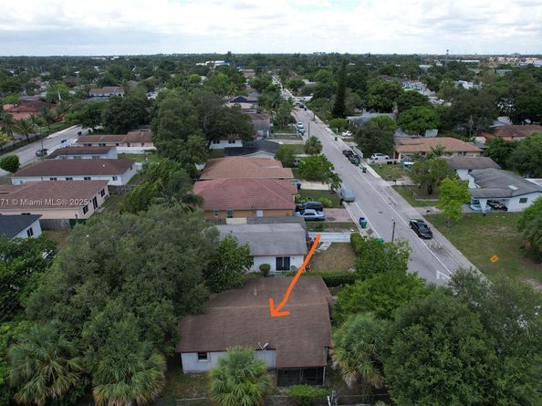 2824 NW 8th St, Fort Lauderdale FL 33311