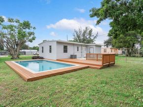 2201 NW 166th St, Miami Gardens FL 33054