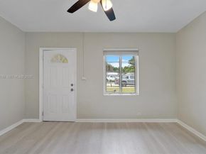 2201 NW 166th St, Miami Gardens FL 33054