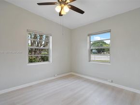 2201 NW 166th St, Miami Gardens FL 33054