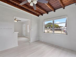 2201 NW 166th St, Miami Gardens FL 33054