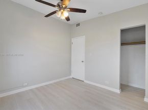 2201 NW 166th St, Miami Gardens FL 33054