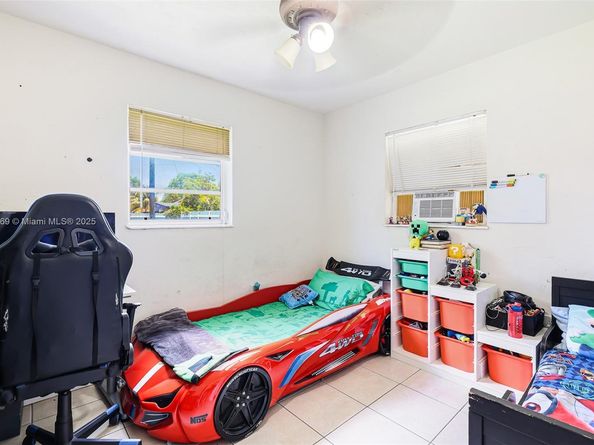 14971 Polk St, Miami FL 33176