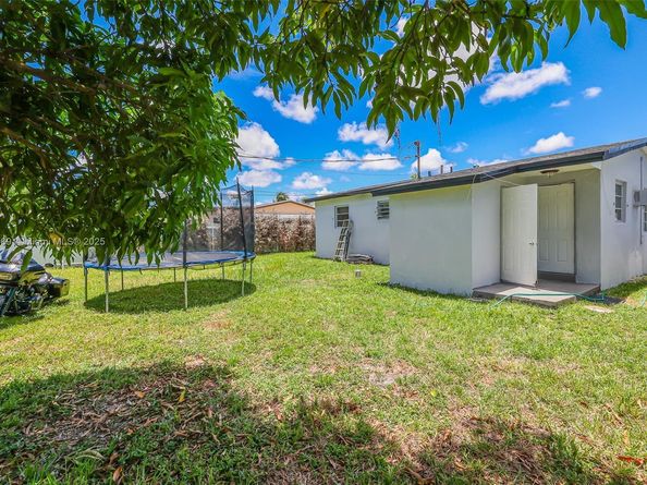 14971 Polk St, Miami FL 33176