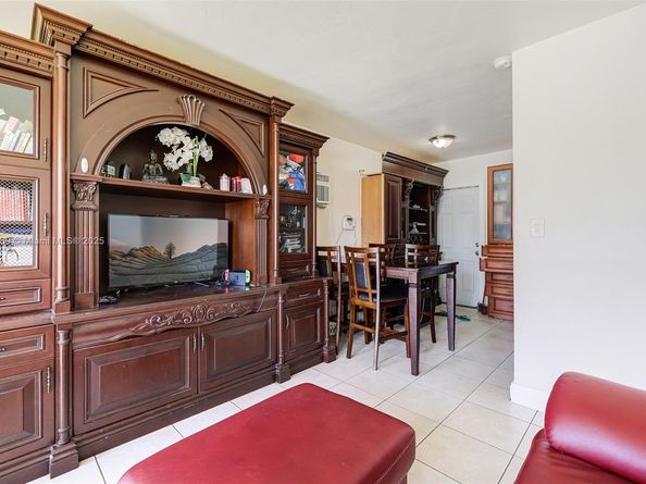 14971 Polk St, Miami FL 33176