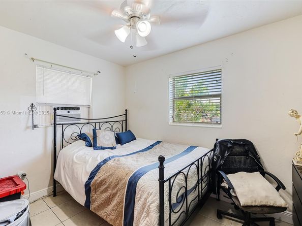14971 Polk St, Miami FL 33176