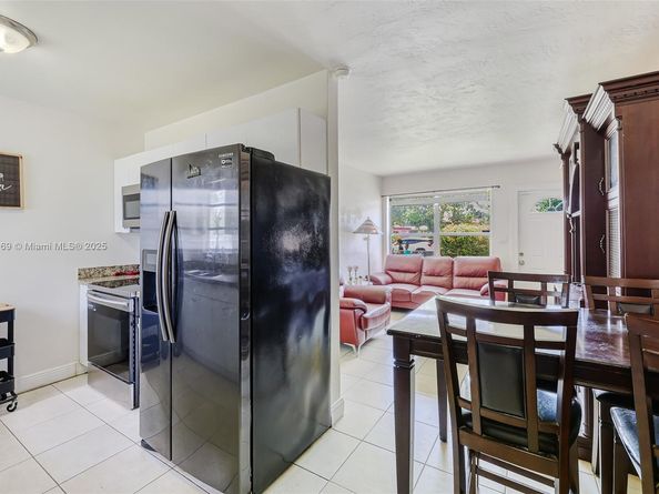 14971 Polk St, Miami FL 33176
