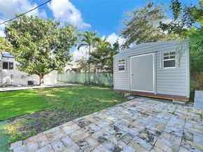 876 NE 81st St, Miami FL 33138