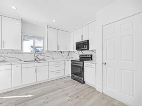 876 NE 81st St, Miami FL 33138