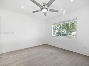 876 NE 81st St, Miami FL 33138