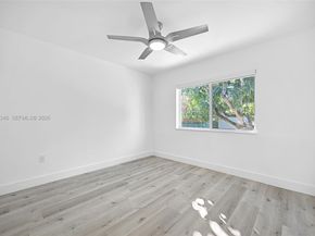 876 NE 81st St, Miami FL 33138