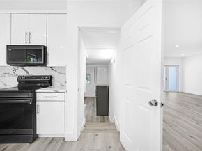 876 NE 81st St, Miami FL 33138