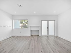 876 NE 81st St, Miami FL 33138