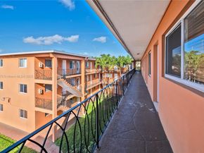 2330 NW 11th St 46, Miami FL 33125