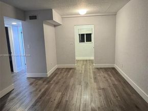 2330 NW 11th St 46, Miami FL 33125