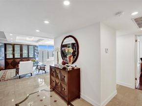 19355 Turnberry Way 26E, Aventura FL 33180
