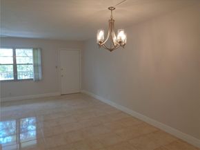 251 SW 132nd Way 315H, Pembroke Pines FL 33027