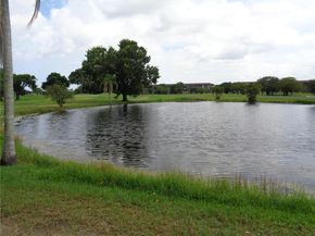 251 SW 132nd Way 315H, Pembroke Pines FL 33027